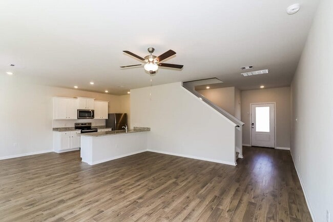 Photo - 8206 Sunberry Shadow Dr