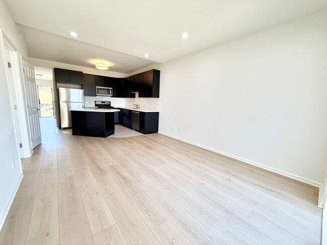 Photo - 1151 Wisconsin St Unit 1151 Wisconsin St, A