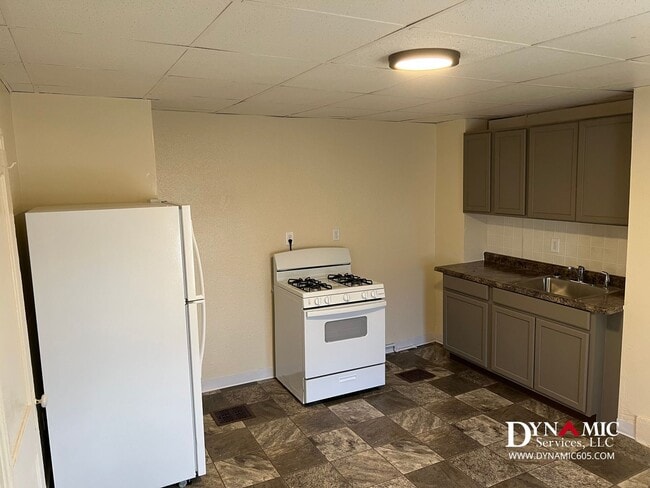 Photo - 612 W 11th St Unidad Apt. 3