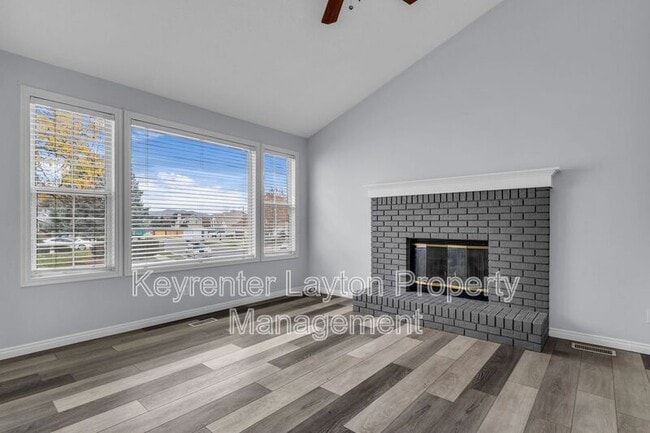 Photo - 2339 Lindsay Wood Ln