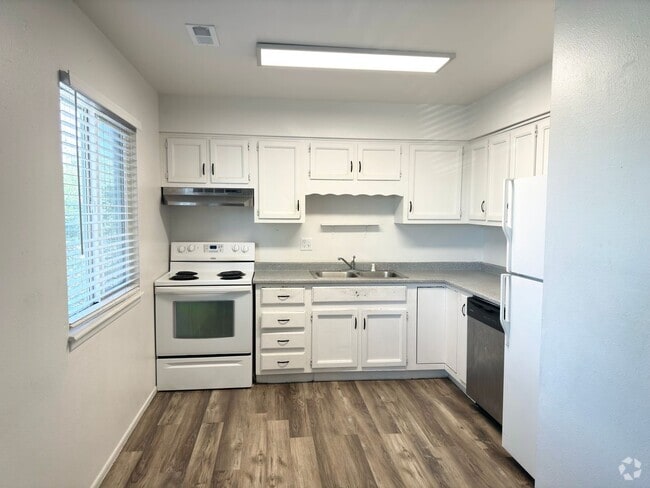 Building Photo - 5525 Bowden Loop Unit B Rental