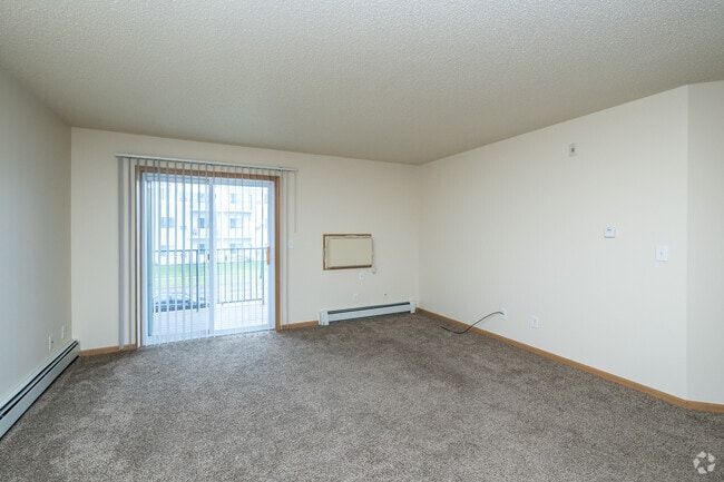 3BR, 2BA - 1,170SF - Living Room