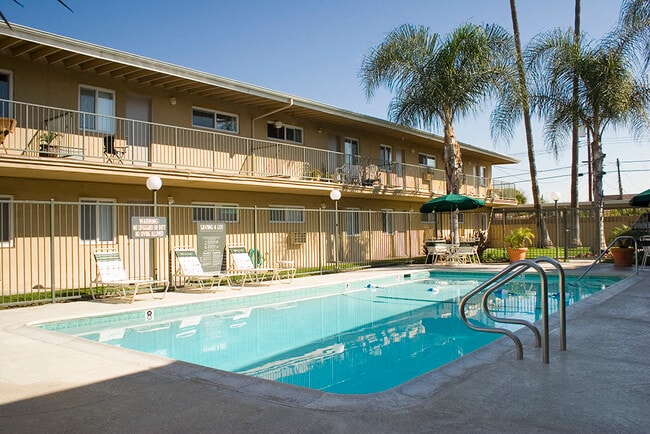 Walden Glen Apartments