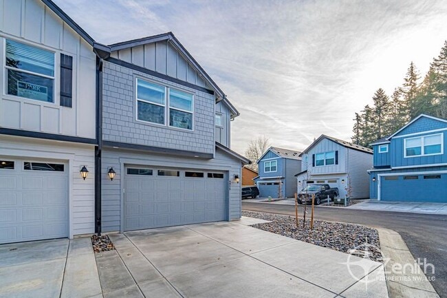 Photo - 4915 NE 2nd Ct