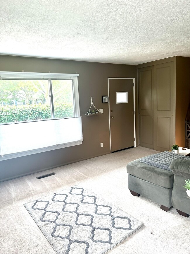 Photo - 1117 Kay Pkwy