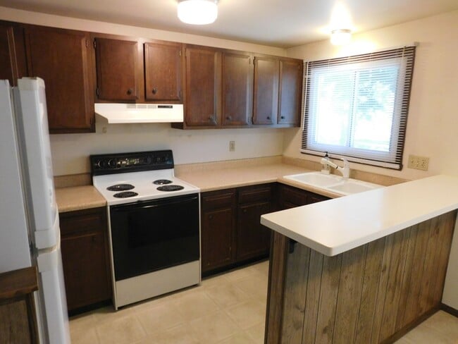 Building Photo - 1606 Jefferson St Unit 1606