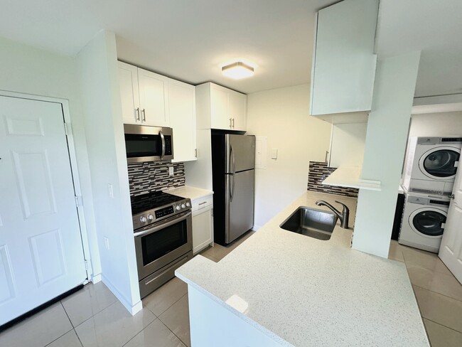 Photo - 1179 Benoist Farms Rd Townhome