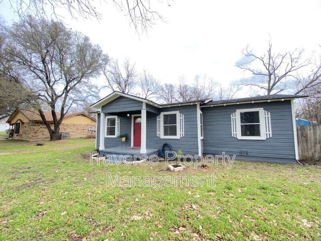 Photo - 145 Gordon Dr