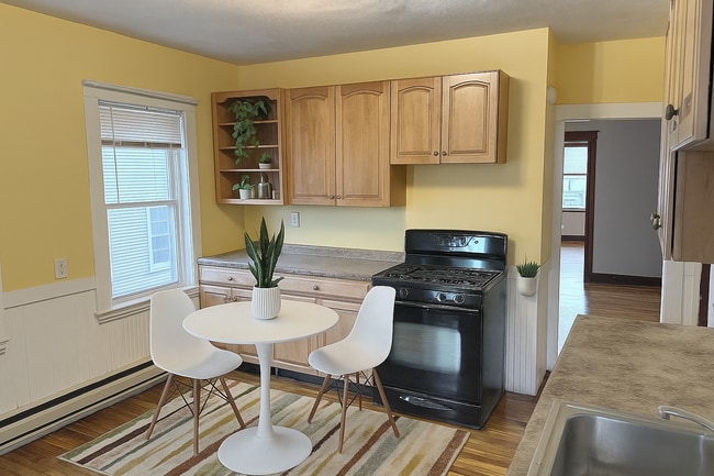 Photo - 90 Boylston St Unit NA