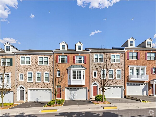 Building Photo - 20907 Houseman Terrace