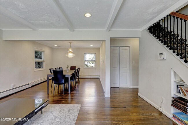 Photo - 265 Norgrove Ave