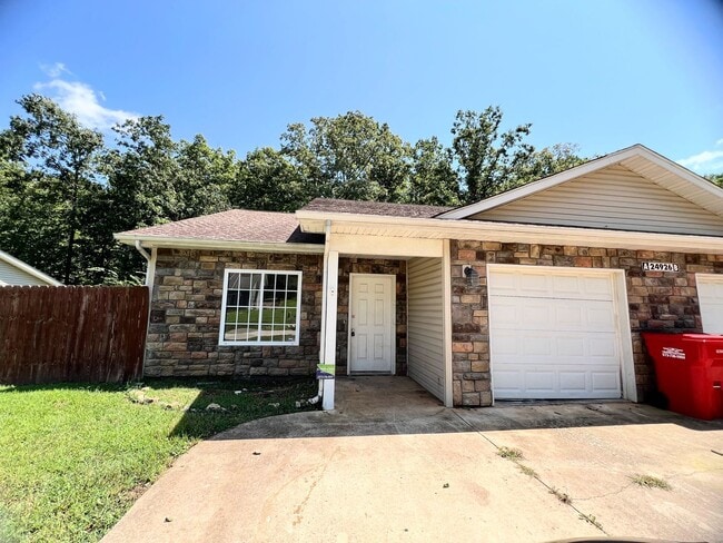 Building Photo - 24926 Talladega Rd Unit 24926 A Talladega