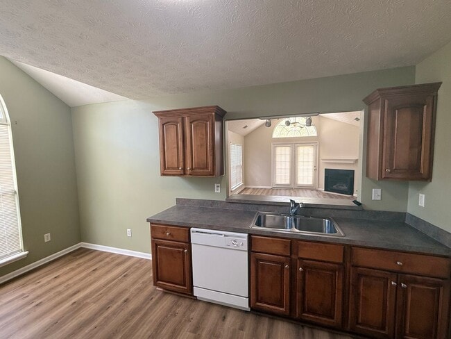 Photo - Patio Home in Yorktown Area