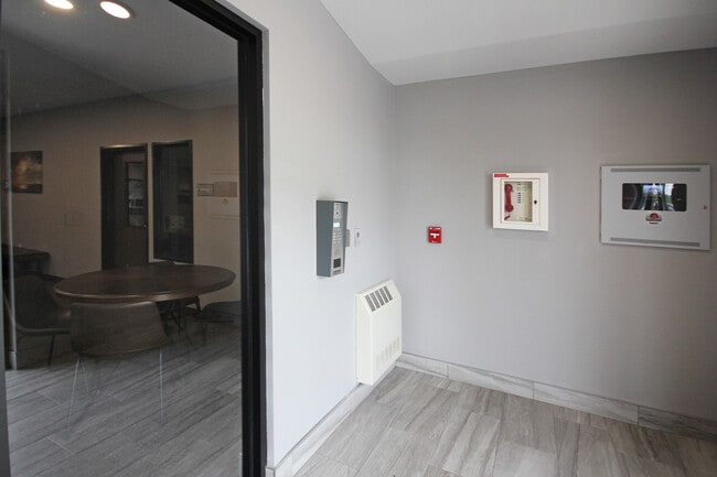 Photo - Central Lakes Apartments