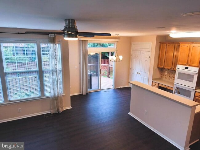 Photo - 21100 Joseph Terrace