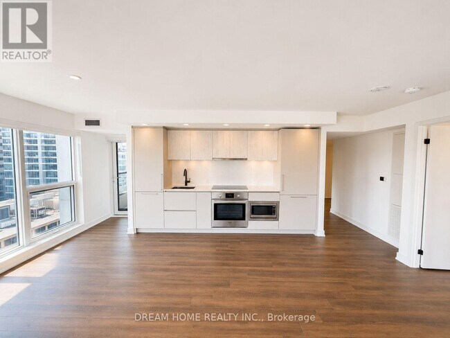 Photo - 609 Sherbourne St Unit 1202