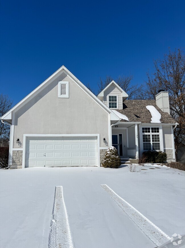 Building Photo - 1401 Summit Crest Ct Rental