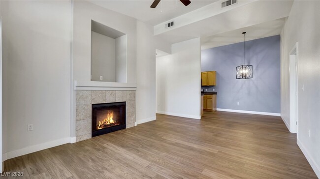 Photo - 2305 W Horizon Ridge Pkwy Unit 1224