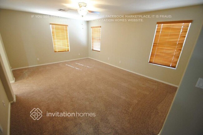 Photo - 3947 E Kent Ave