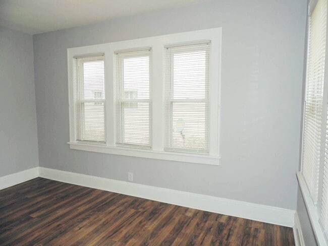 Photo - 3 Bed - 1 Bath Colonial is available for Rent!