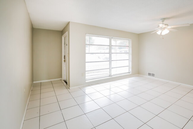 Photo - 6885 NW 27th Ct