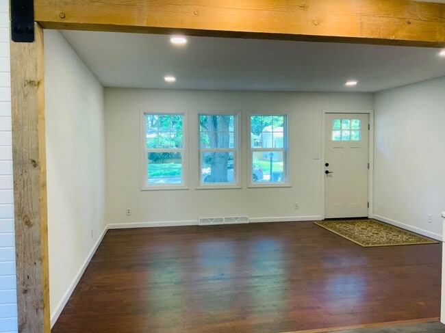 Photo - Charming Home in Great Location!