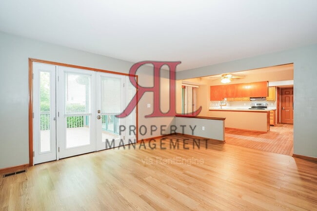 Photo - 5309 Dublin Rd