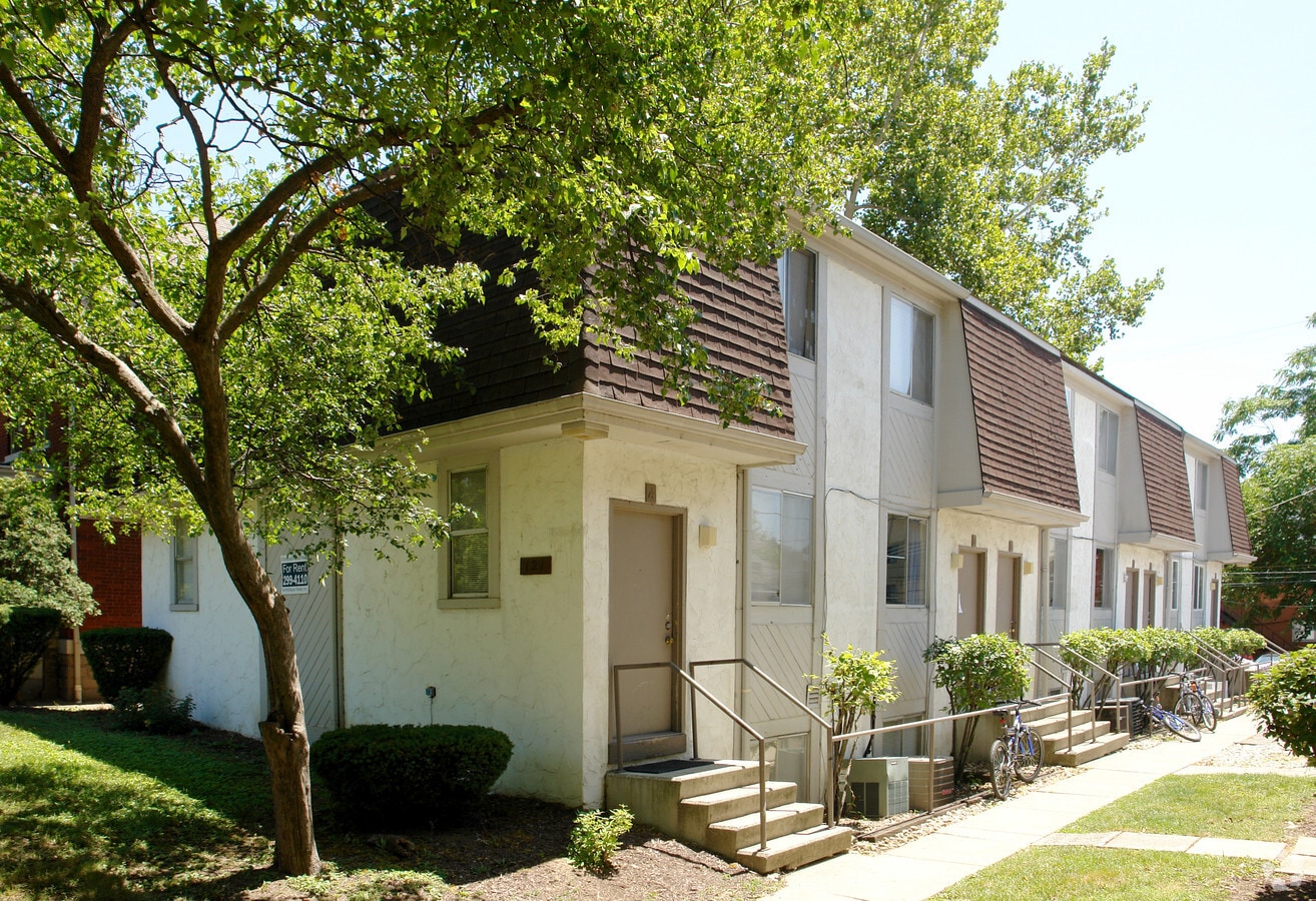 Photo - E 14th Ave 107-121 NCRII