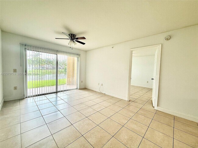 4171 San Marino Blvd Unit 102