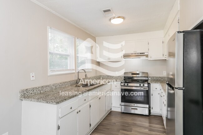 Photo - 3304 Winn Dr