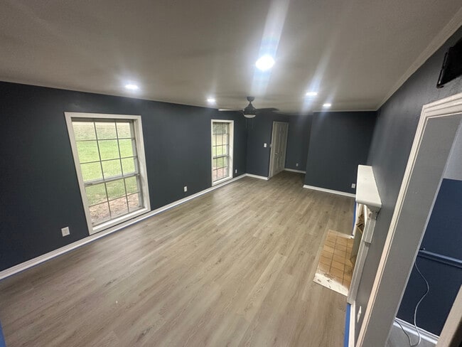 Photo - 608 5th St Casa