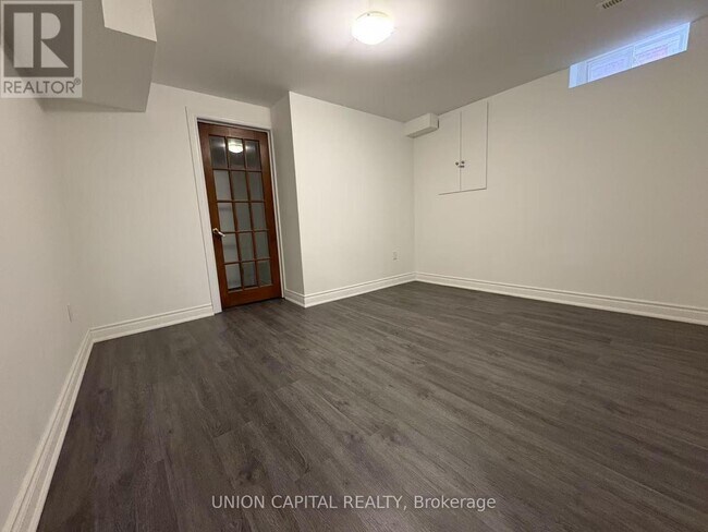 Photo - 21 Natanya Blvd