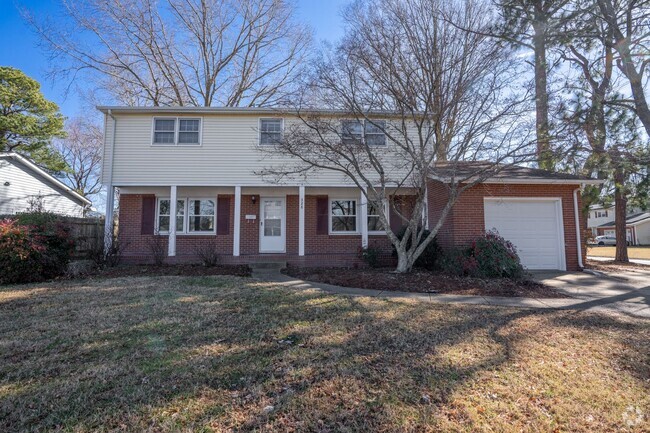 Building Photo - Spacious 4-Bed, 2.5-Bath Home in Prime Vir...