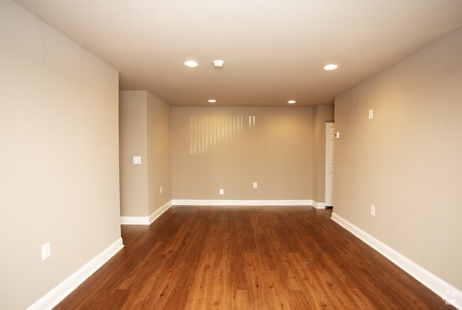 Photo - Prescott Square