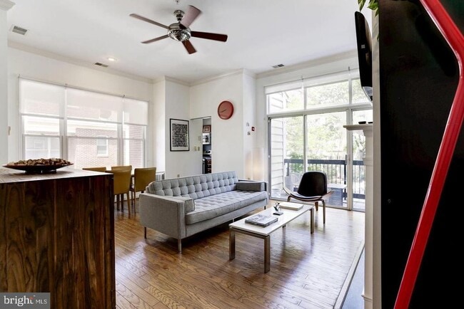 Photo - 2409 20th St NW Unit 1091