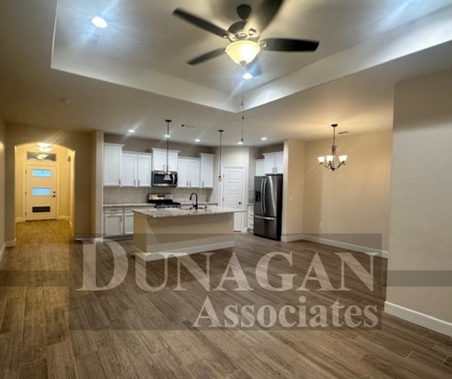 Photo - Beautiful 3 Bedroom, 2 Bath home - Corner Lot!