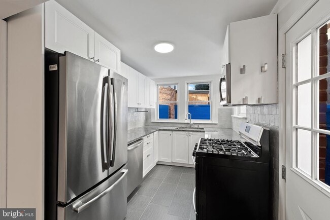 Photo - 312 S Exeter St