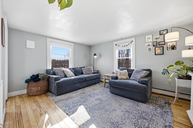 Photo - 2 Ridgeland Ave