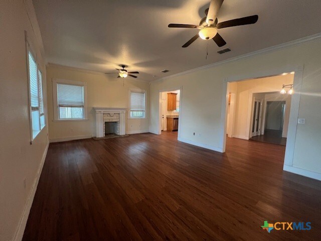 Building Photo - 317 S Magnolia Ave