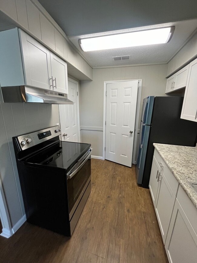 Photo - 198 Wendwood Dr Unit 1