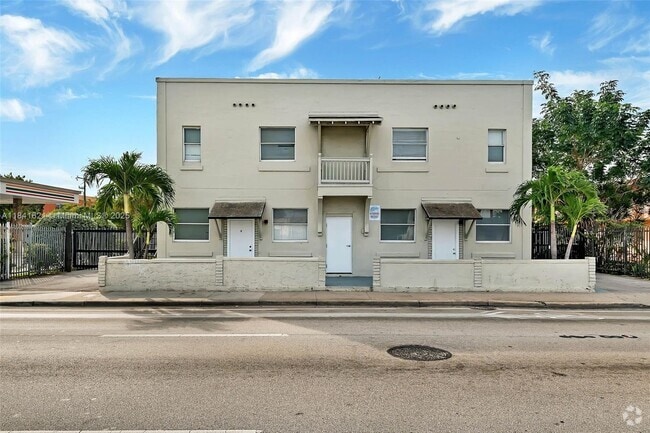 Building Photo - 50 NW 79th St Unit 5 Rental
