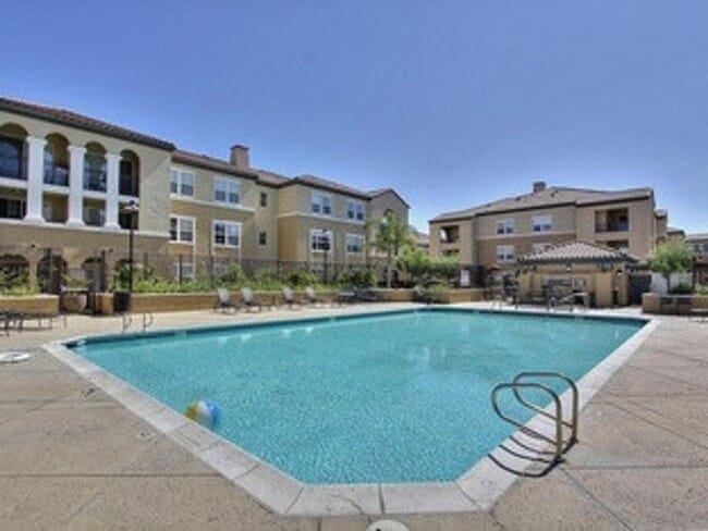 Photo - Beautiful 2bd Condo In Gated Community With Pool, Gym, and In-unit Laundry! Unit 304
