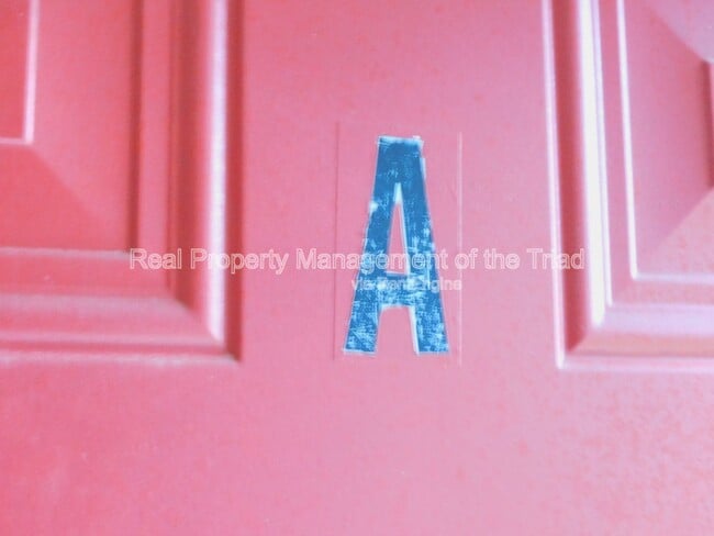 Photo - 2405 E Florida St Unidad A