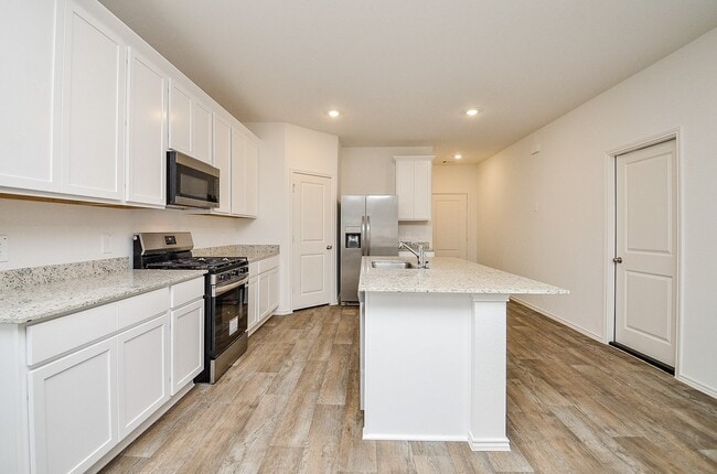 Photo - 3806 Axyl Run Ct