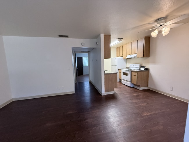 Photo - 5421 El Camino Ave Unit 11