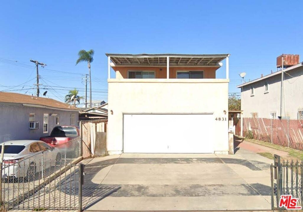 Photo - 4831 Grape St Casa