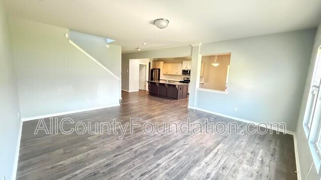 Photo - 340 Dunlin Dr
