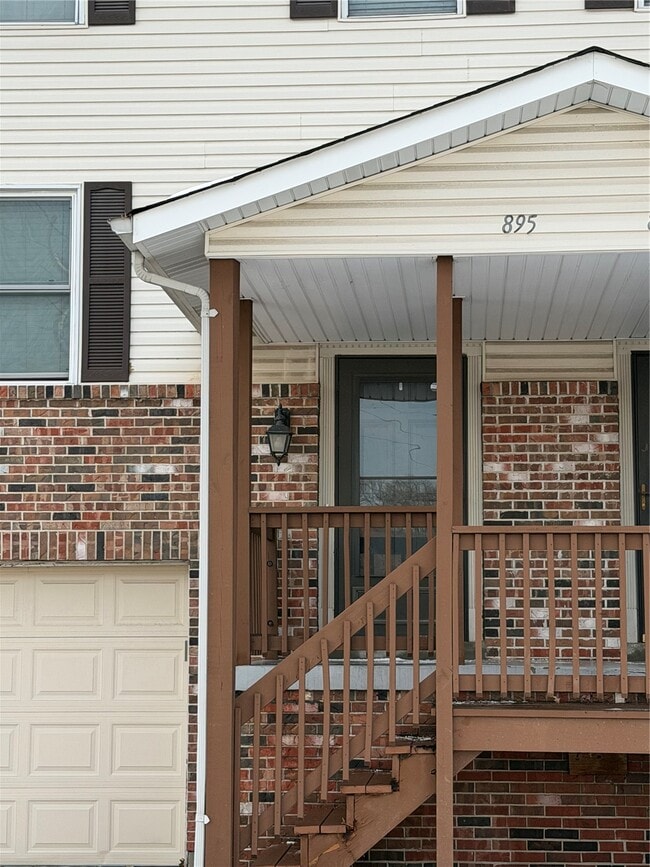 Building Photo - 895 Delray Dr Unit C