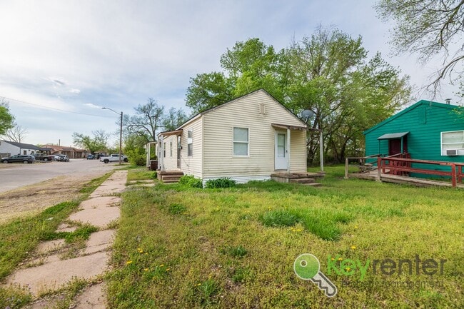 Photo - E Whitney Ln Duplex Unit 4301