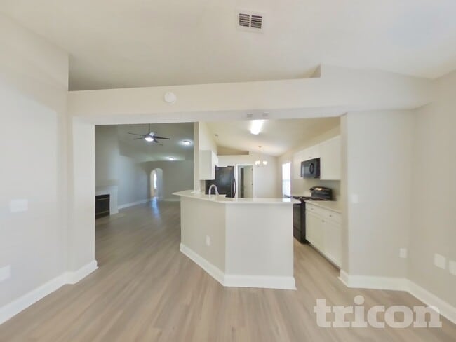 Photo - 1656 Dartmouth Dr